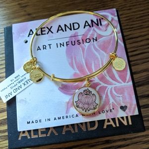 NWT Alex and Ani Art Infusion Lotus Flower